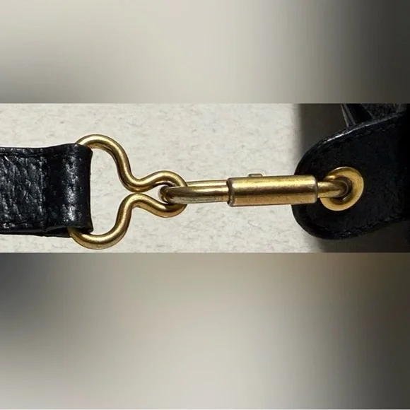 Gucci Women's Black and Gray Shoulder Bag - Picture 15 of 16